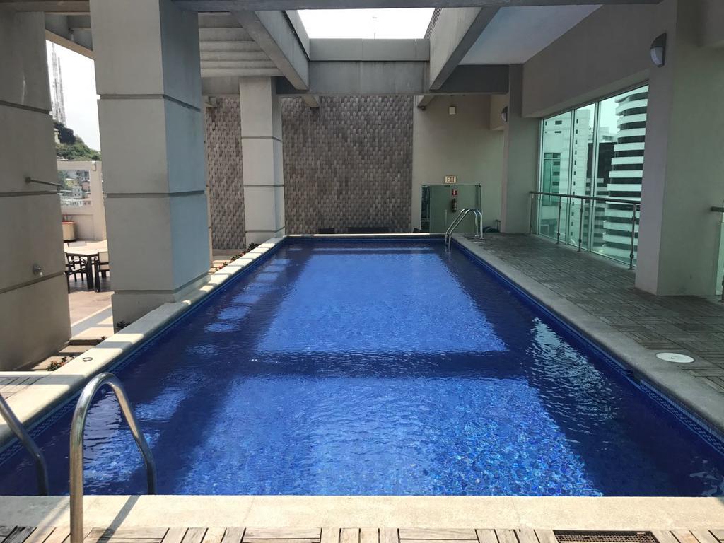 Puerto Santa Ana Suites Guayaquil Exterior photo